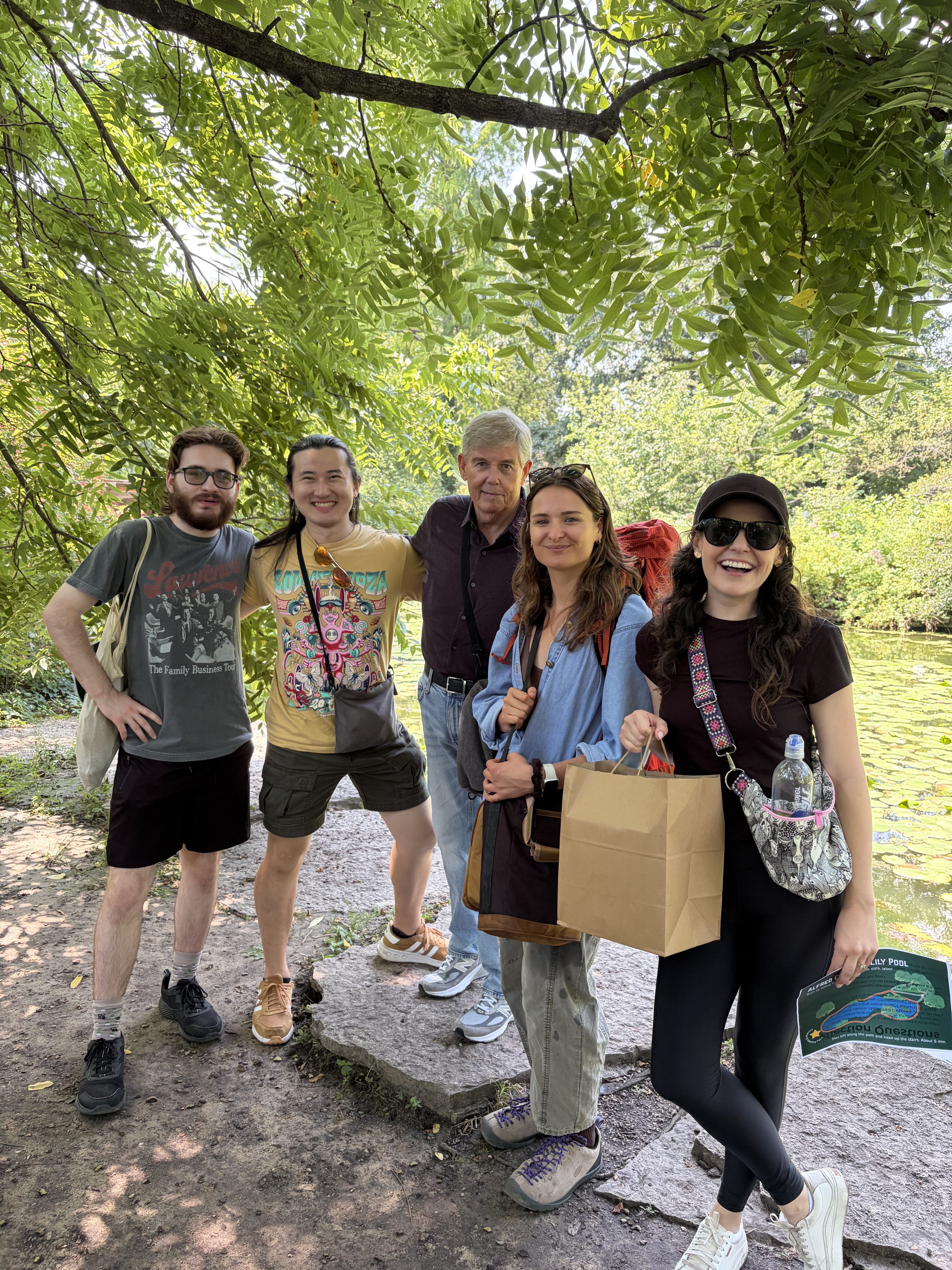 Tour guests on Lincoln Park walking tour